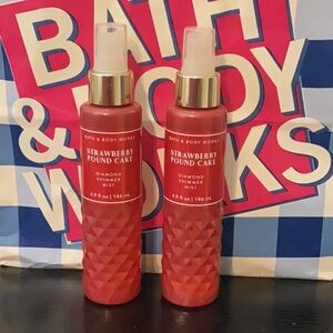 Bath & Body Works Strawberry Pound Cake Shimmer